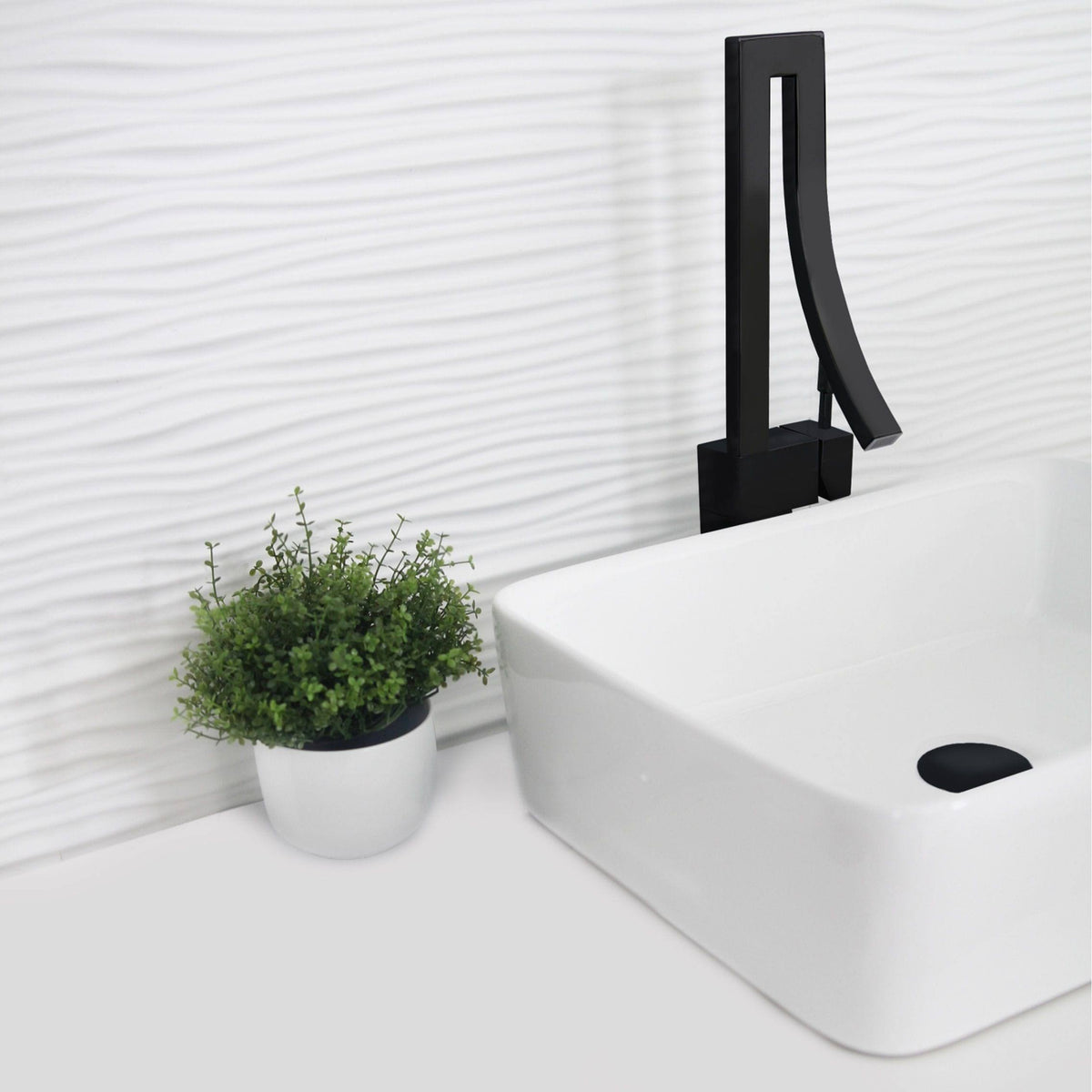 Matte Black Single Handle Bathroom Faucet B455