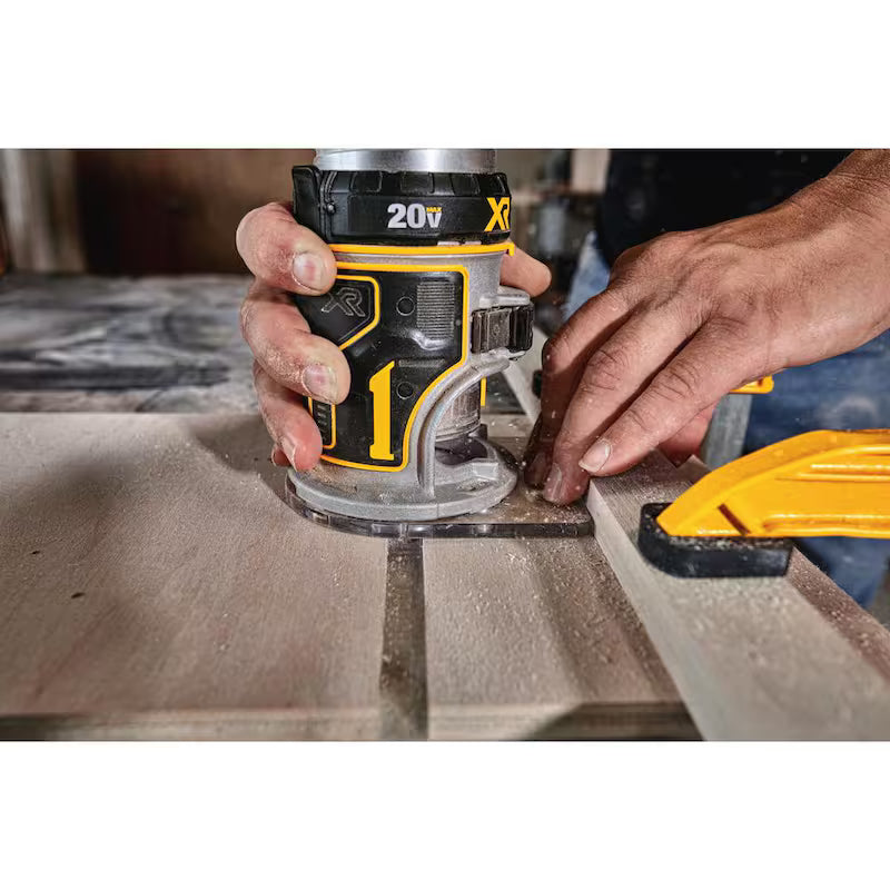 20V MAX Cordless Brushless Compact Router V901