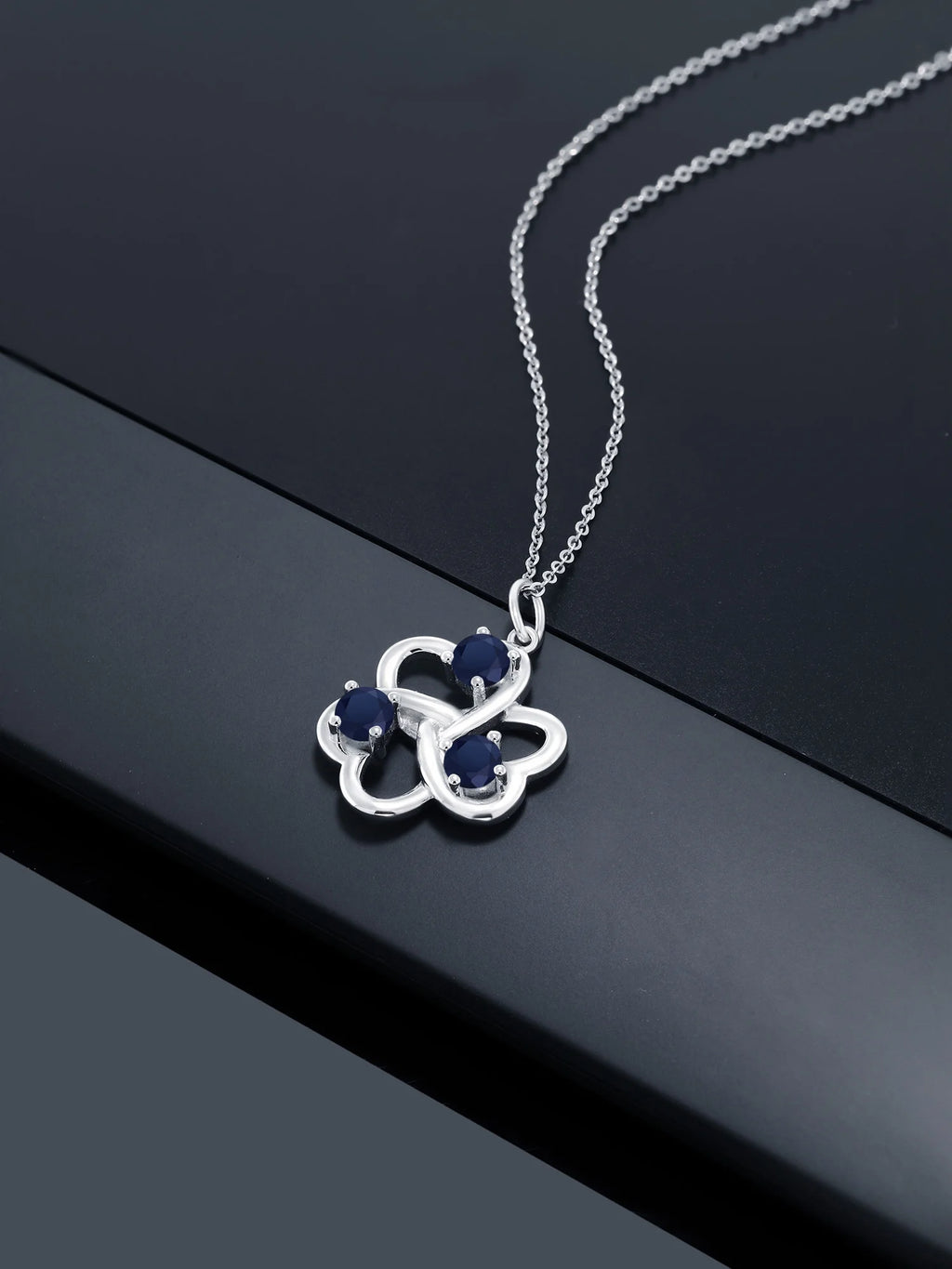 925 Sterling Silver Blue Sapphire Pendant With Chain Z222