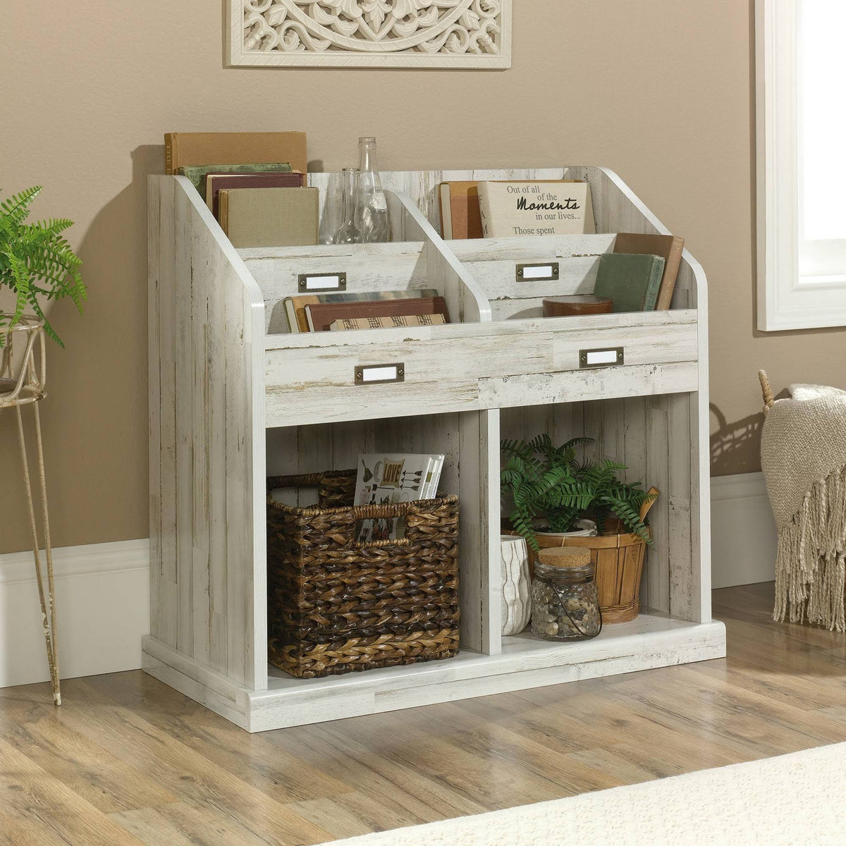 White Plank Bookcase F357