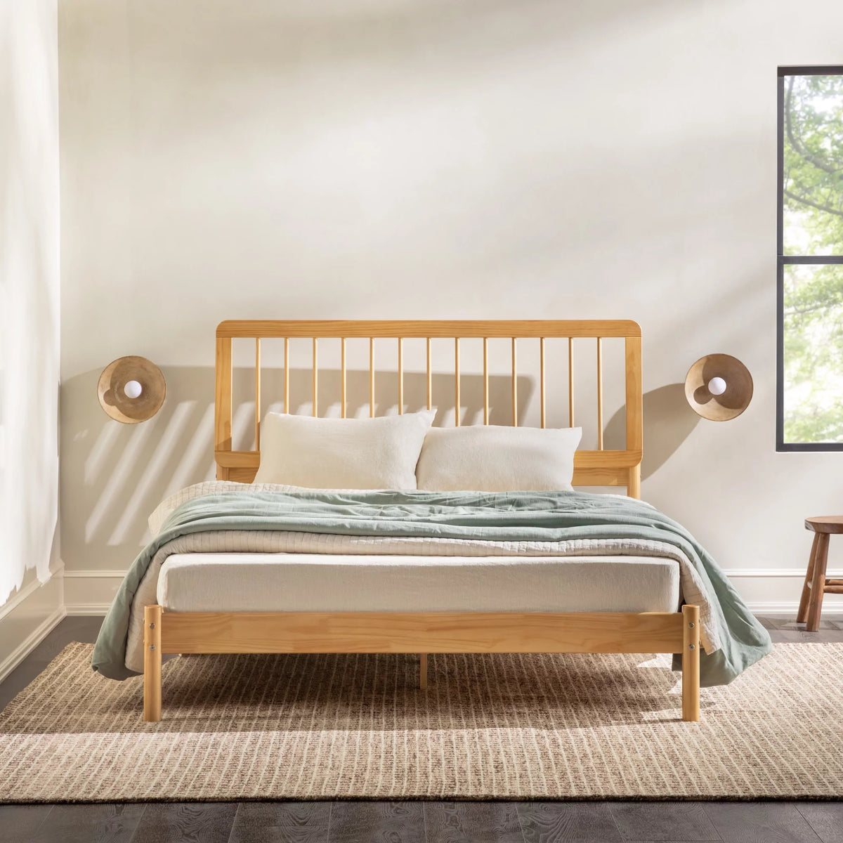 Queen Bedframe N589553