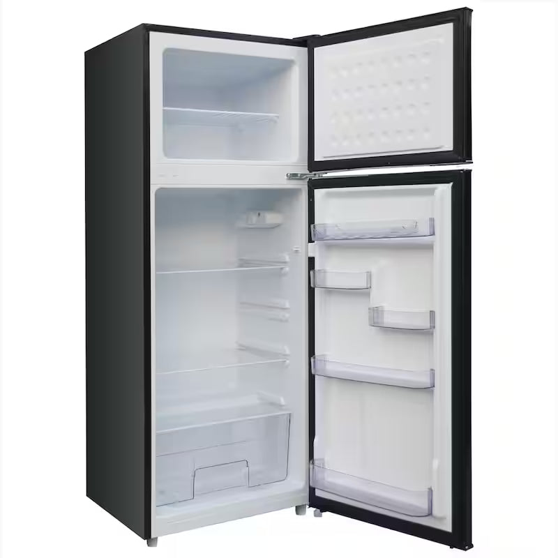7.5 cu ft Mini Refrigerator with Top Freezer in Black R7613