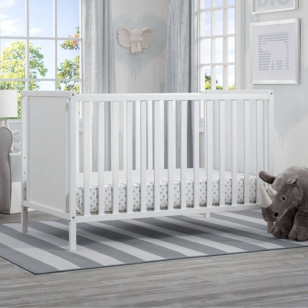 4-in-1 Bianca White Convertible Crib G2782