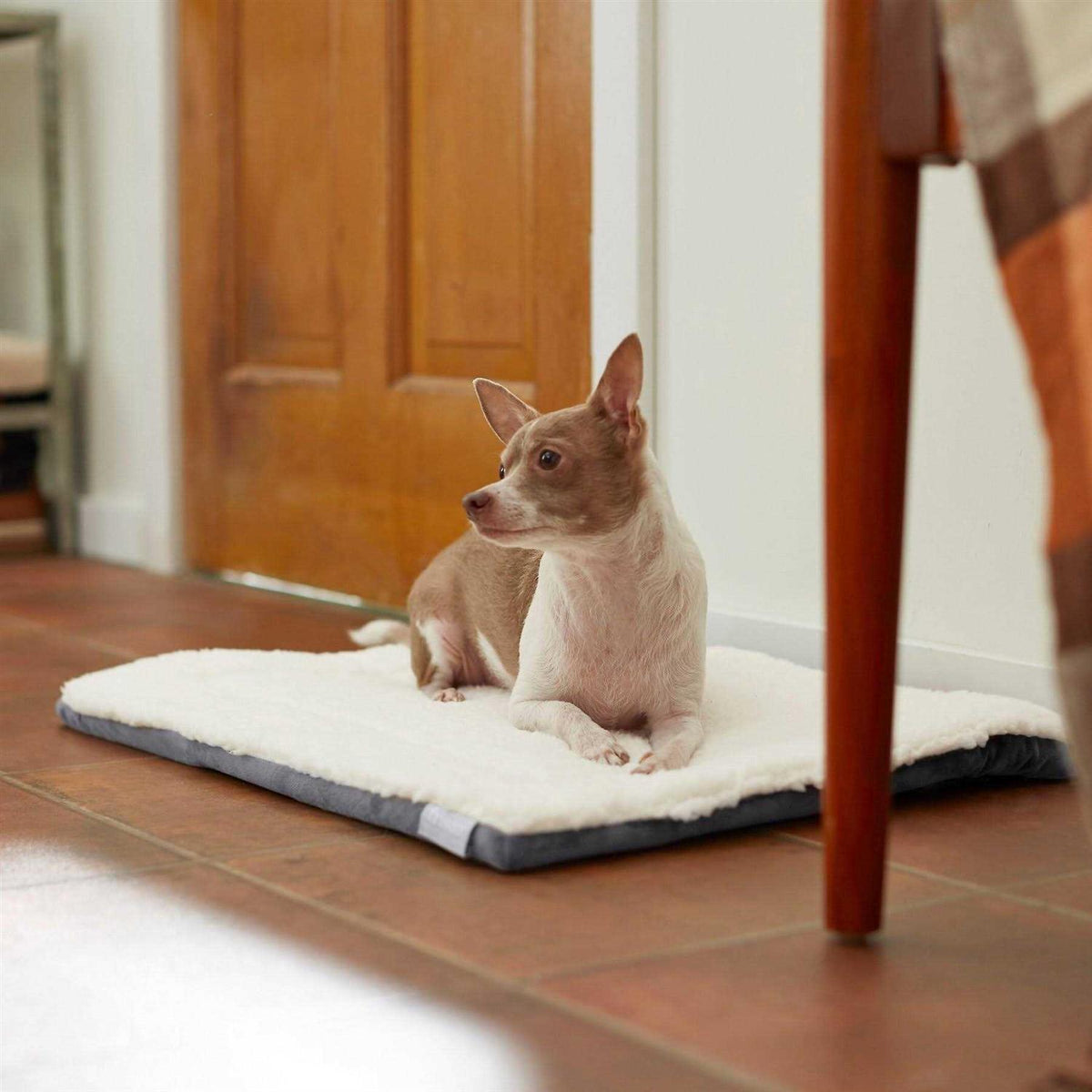 Self-Warming Reversible Cat & Dog Mat F830