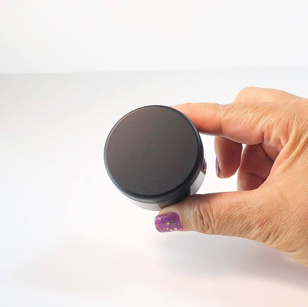 Cosmetic Jars 30 Gram Plastic Containers Matte Black Lids O729