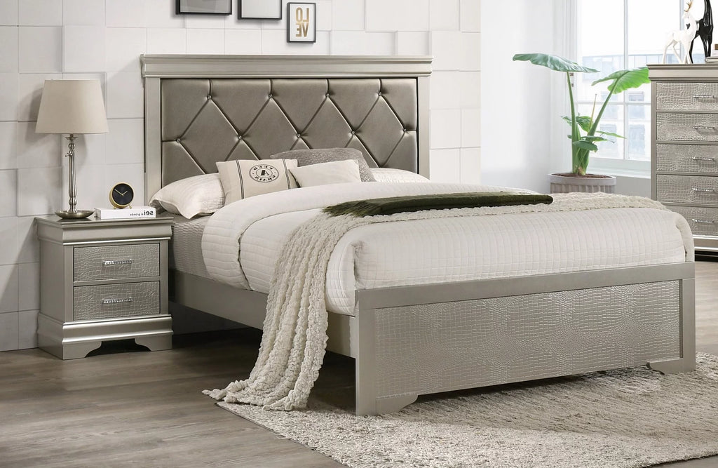 King Size Upholstered Panel Bed and Nightstand Set O7513