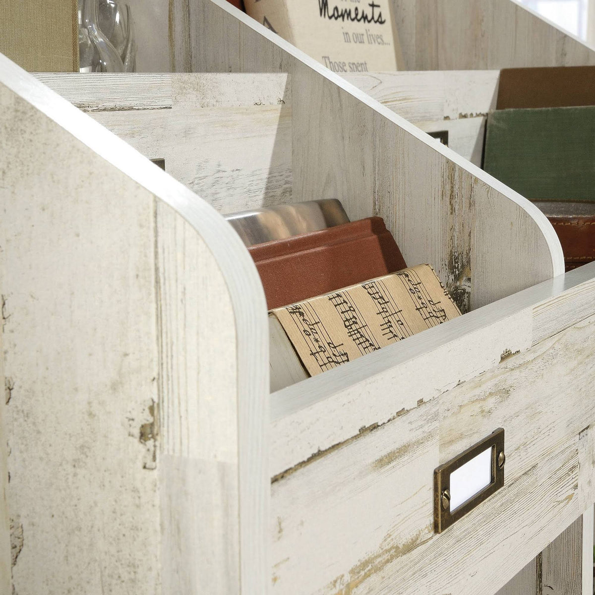 White Plank Bookcase F357