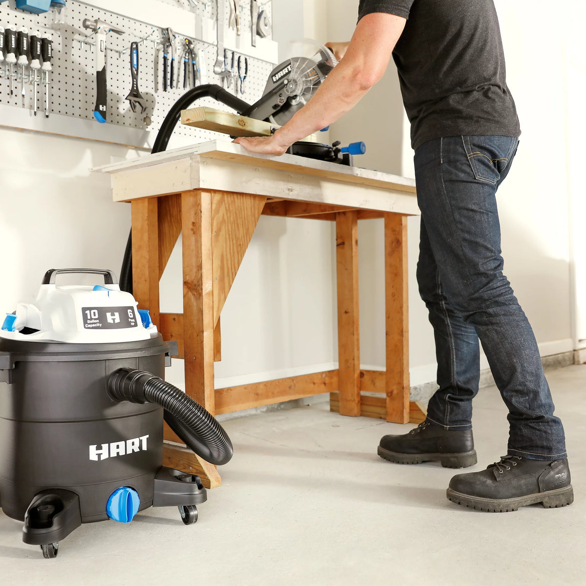 10 Gallon 6 Peak HP Poly Wet/Dry Vacuum V93540