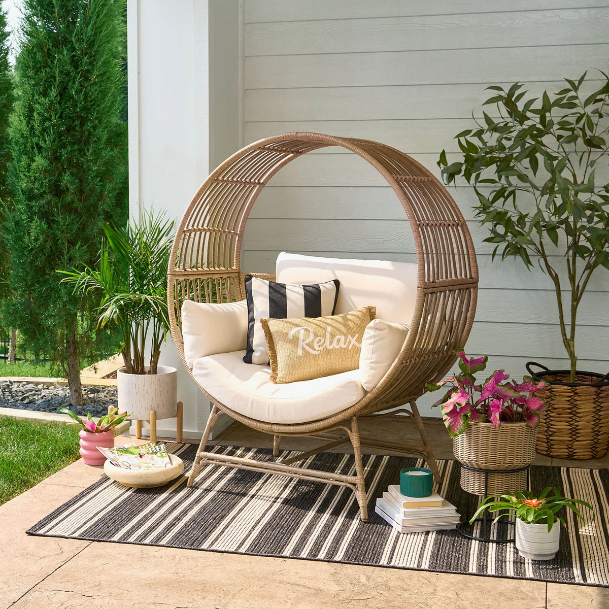 Round Wicker Outdoor Egg Chair I9497