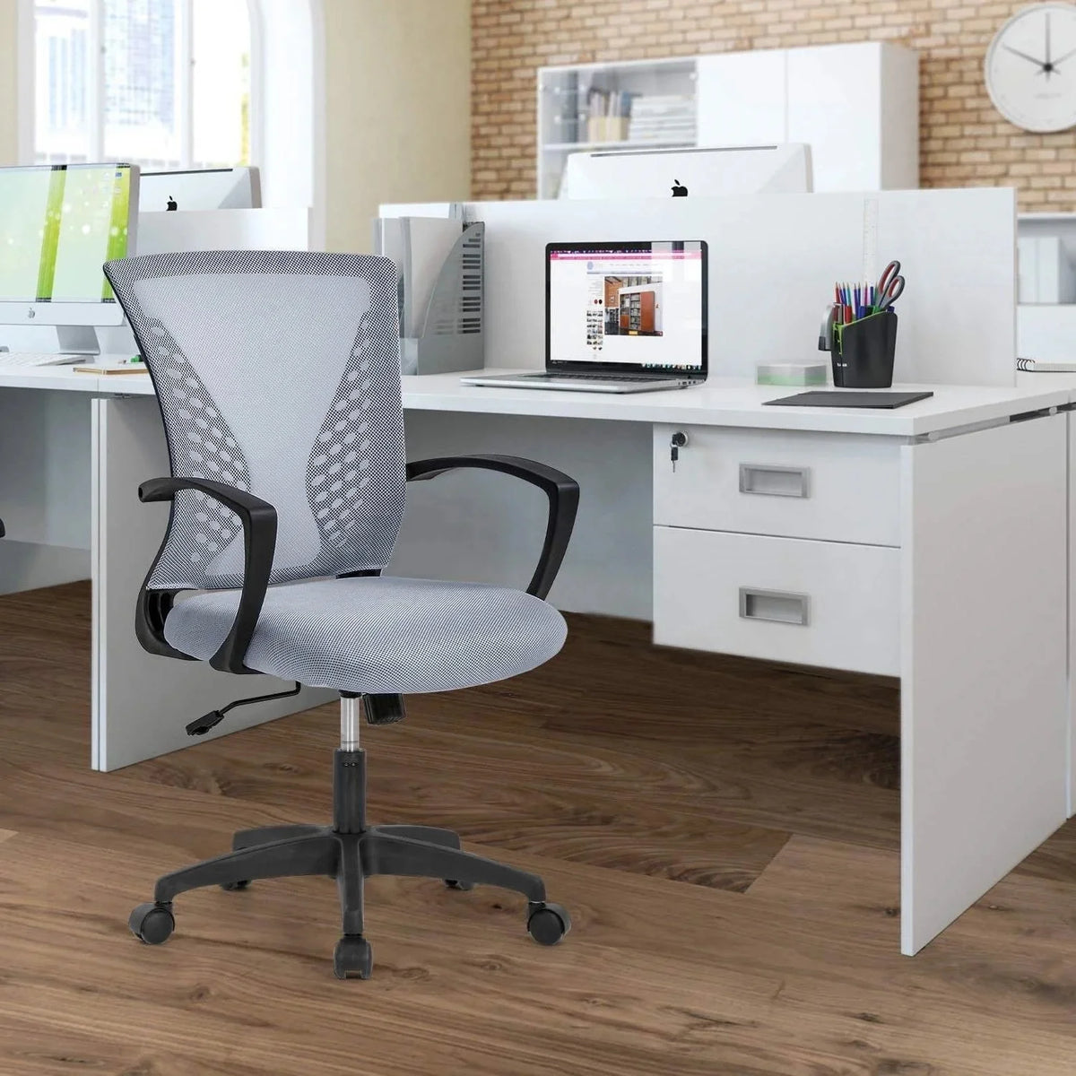 Gray Mid-Back Ergonomic Mesh Office Chair with Wheels D139947