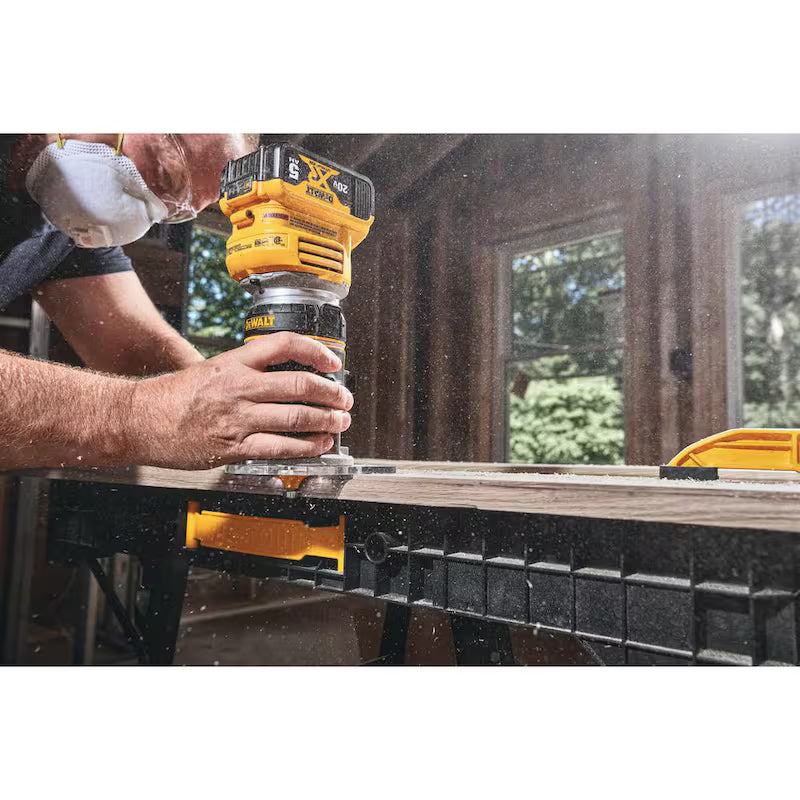 20V MAX Cordless Brushless Compact Router V901
