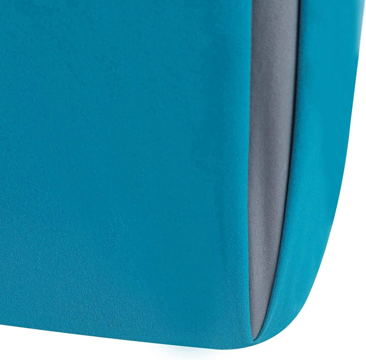 Blue Velvet Ottoman X251753